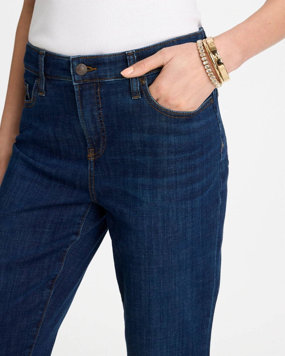 Girlfriend Slim Full-Length Jeans - US 5952