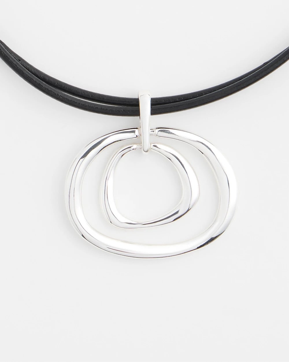 Silver Tone Rings Pendant Necklace - US 6875