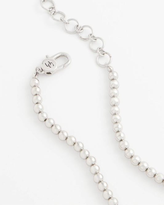 Silvertone Beaded Necklace - US 0654