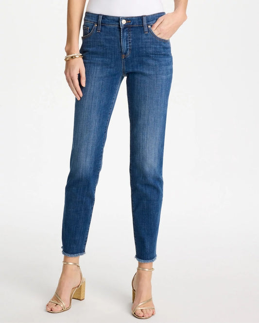 Girlfriend Slim Frayed Ankle Jeans - US 3796
