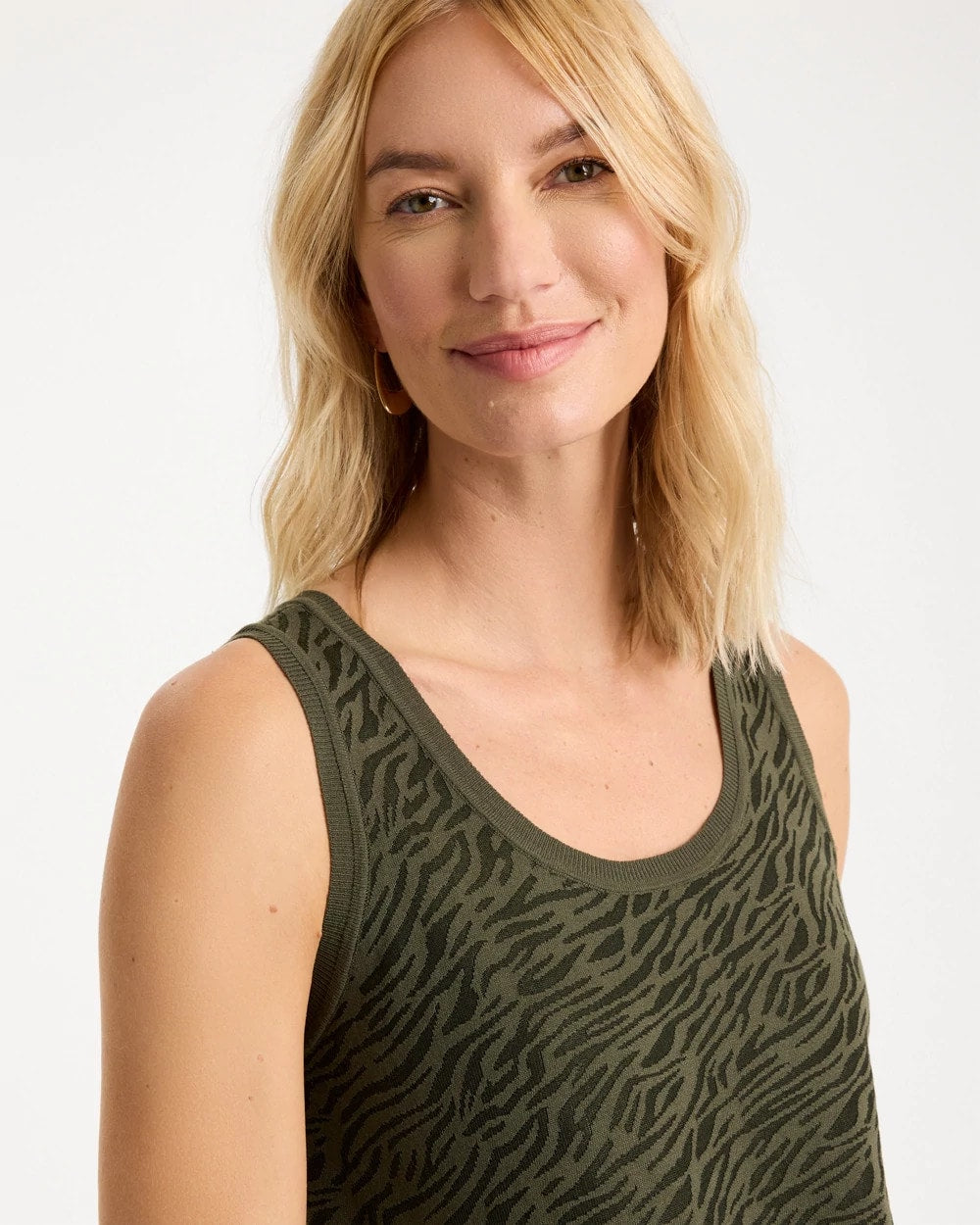Ella Zebra Jacquard Scoopneck Sweater Tank - US 4200