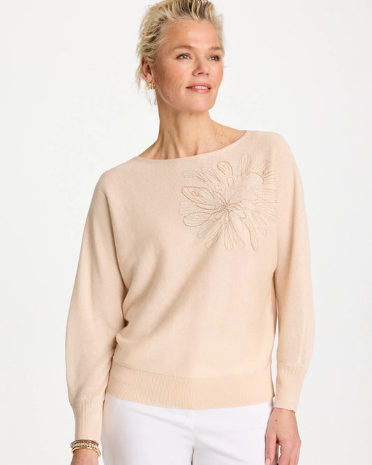 Embroidered 3/4 Sleeve Sweater - US 9797