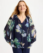 Crinkle Chiffon Tie-Front Blouse - US 9428