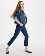 Girlfriend Fray Hem Kick Flare Jeans - US 8394
