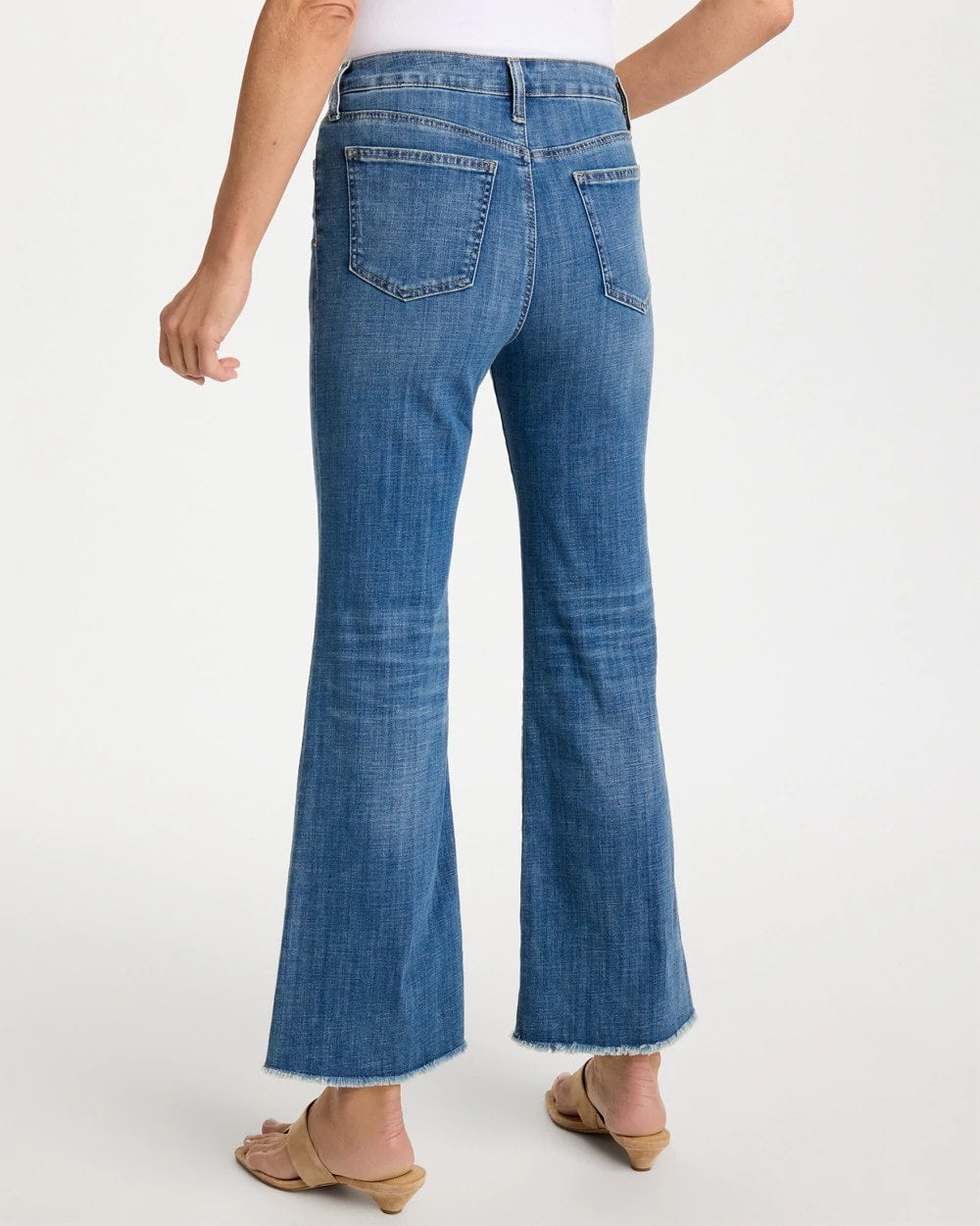 Girlfriend Frayed Flared Jeans - US 4980