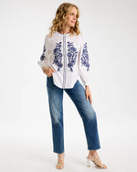 Girlfriend Straight Ankle Jeans - US 9730