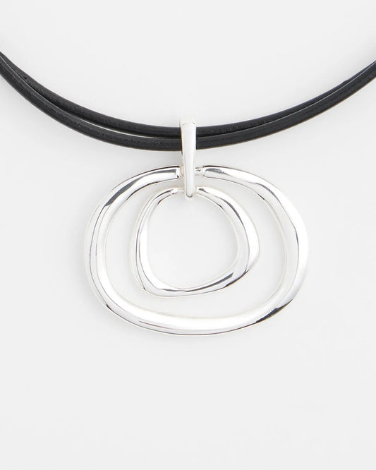 Silver Tone Rings Pendant Necklace - US 6875