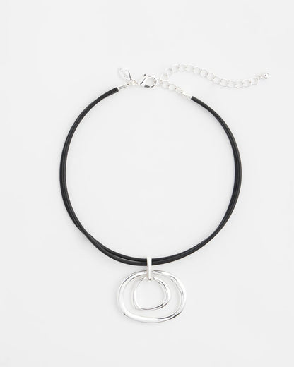 Silver Tone Rings Pendant Necklace - US 6875