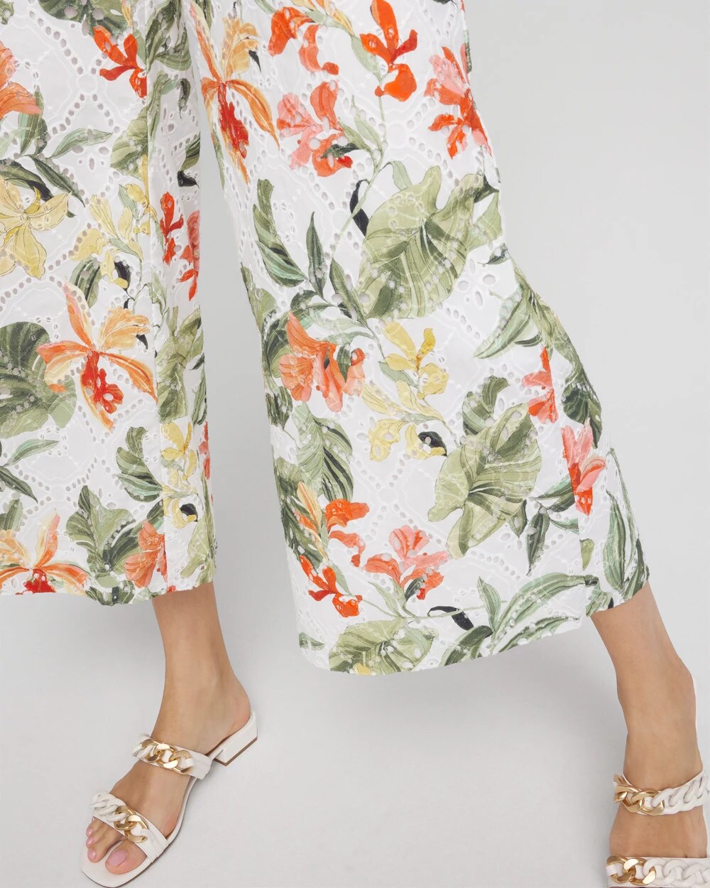 Floral Eyelet Culotte Pants - US 1311
