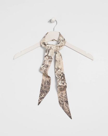 Python Printed Skinny Scarf - US 8192
