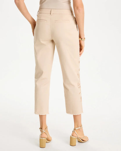 Relaxed Embroidered Fray Crop Pant - US 1903