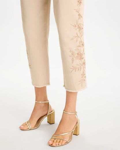 Relaxed Embroidered Fray Crop Pant - US 1903
