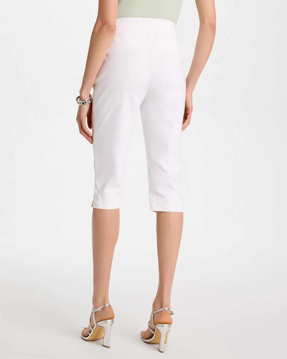 Brigitte™ Slim Rivet Pull-On Capri Pant - US 9822