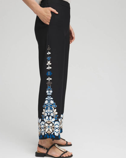 Placed Floral Print Soft Cropped Pants - US 4434