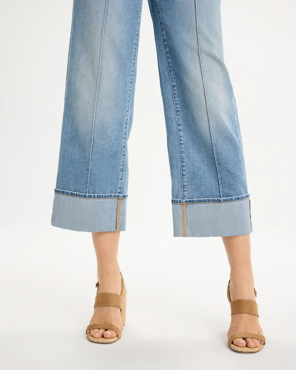 Pintuck High-Cuff Cropped Jeans - US 3639